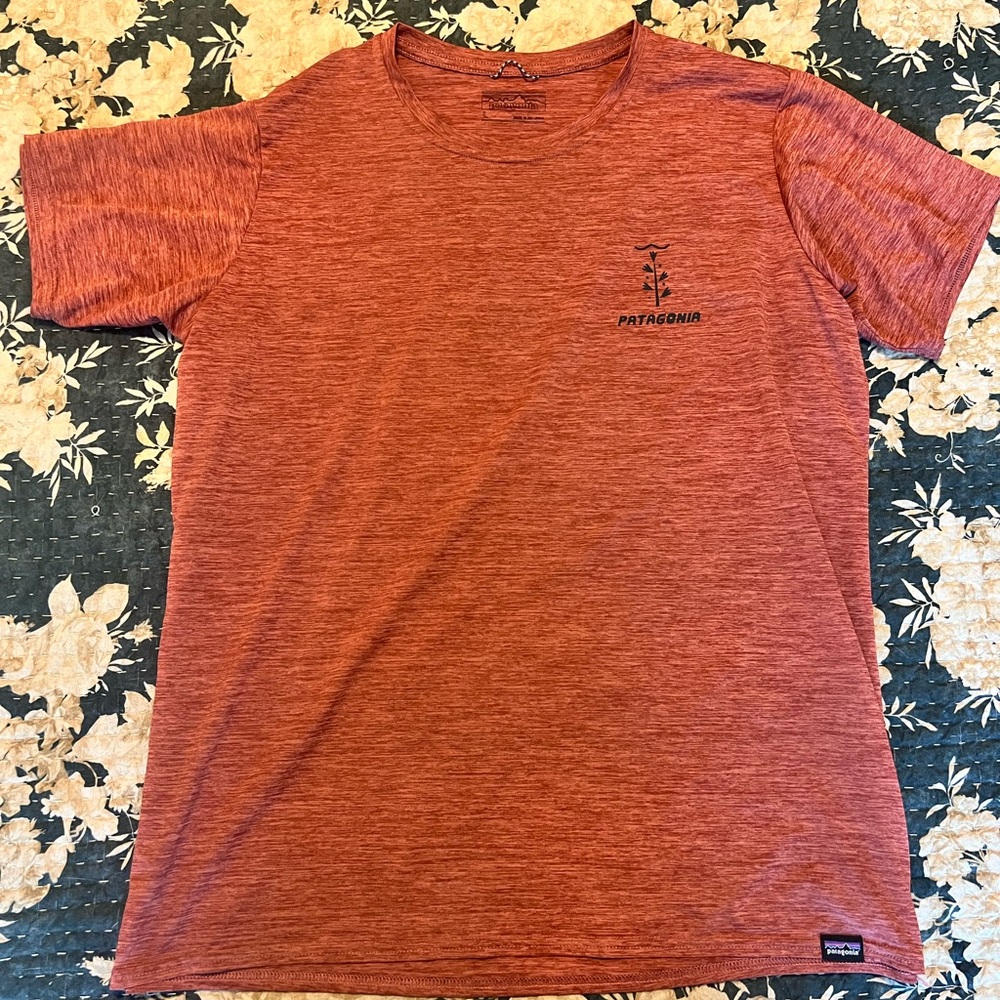 Patagonia Women's Capilene® Cool Daily Graphic Shirt Large